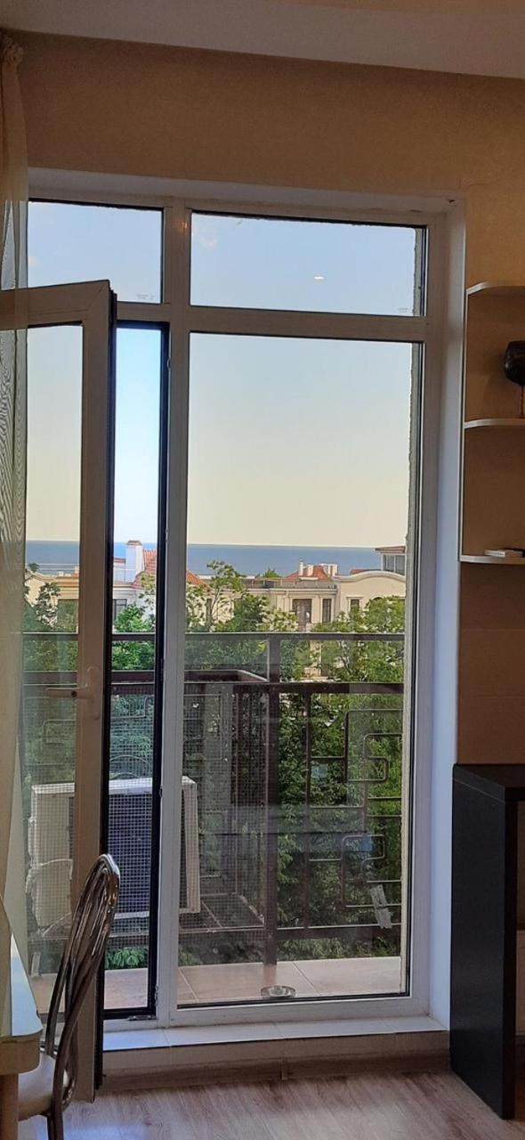 Спальня-Студия С Видом На Море И Парк Odessa Exterior foto