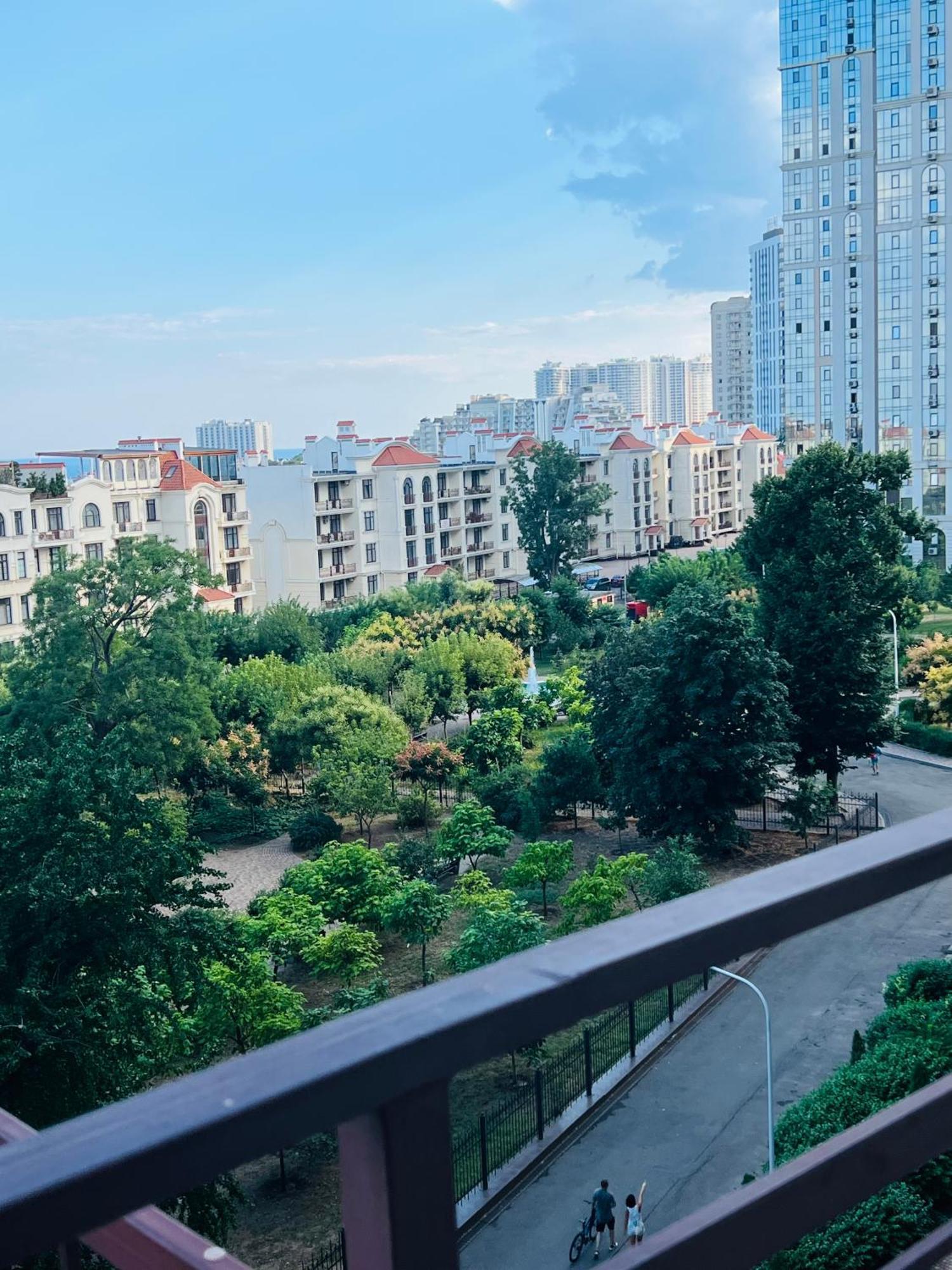 Спальня-Студия С Видом На Море И Парк Odessa Exterior foto